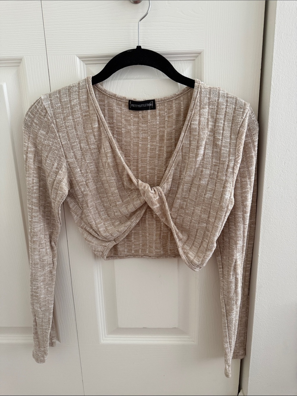 PrettyLittleThing Beige Ribbed Tie-Front Long Sleeve Crop Top - Neutral